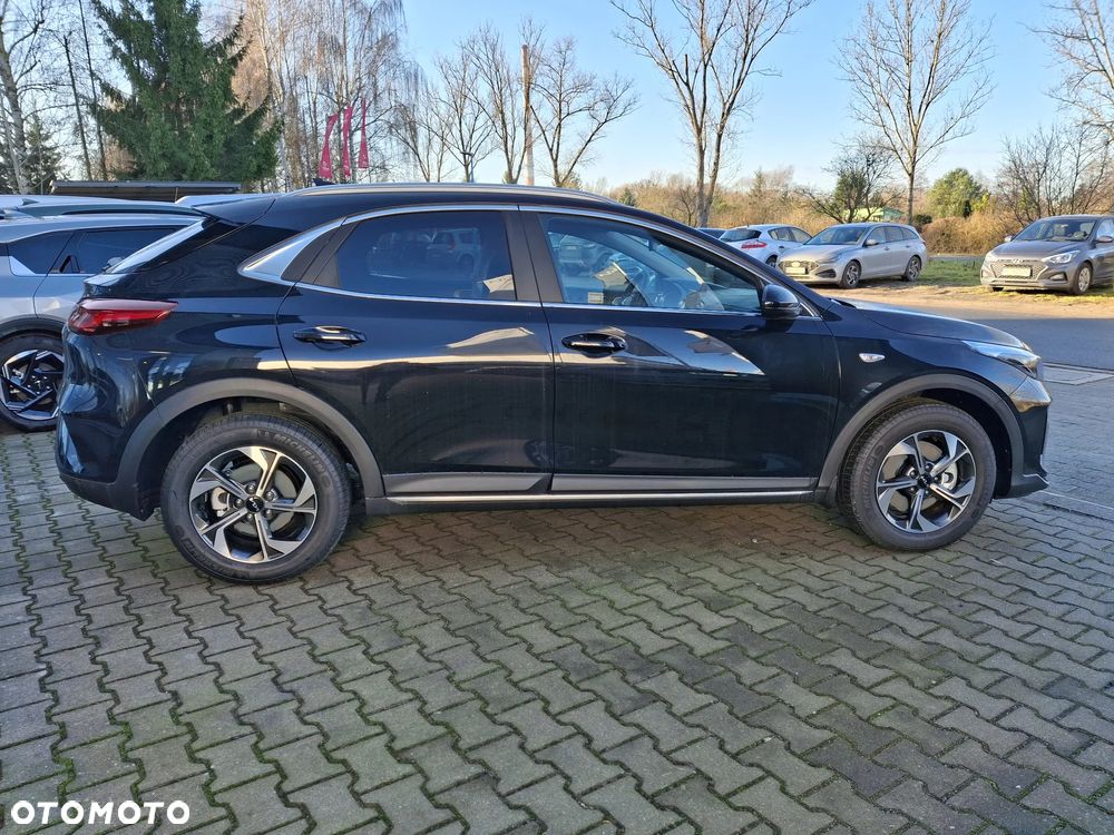 Kia XCeed 1.5 T-GDI M - 5