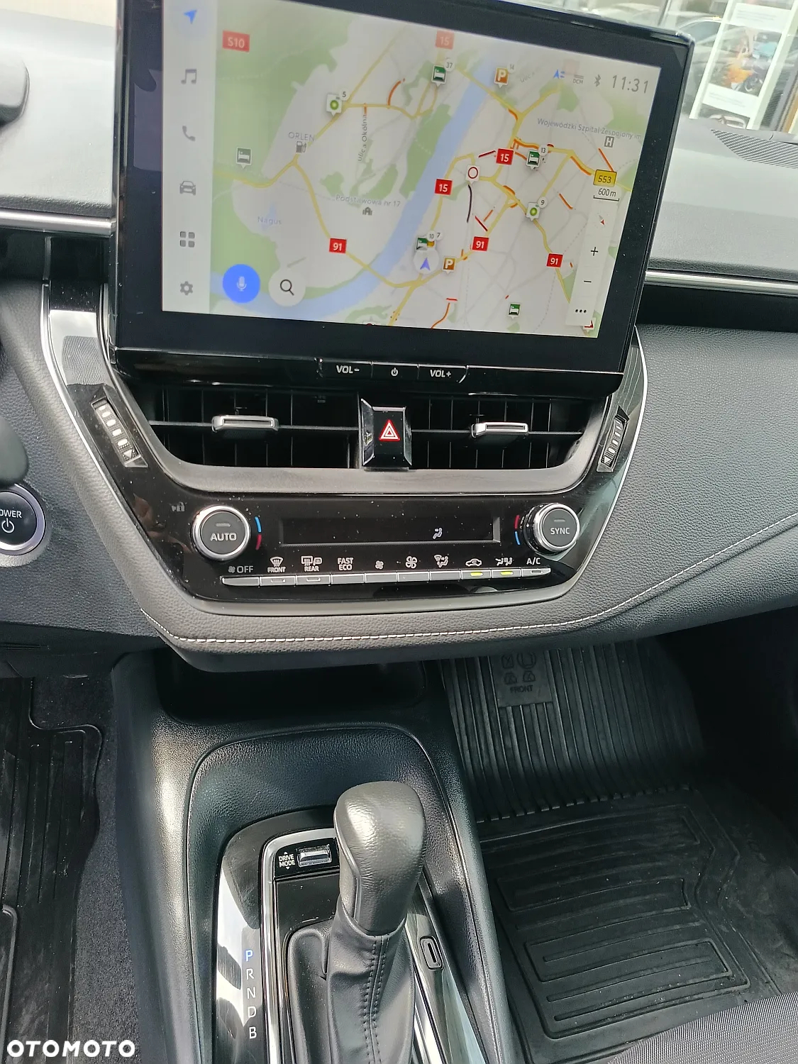 Toyota Corolla 1.8 Hybrid Comfort - 11