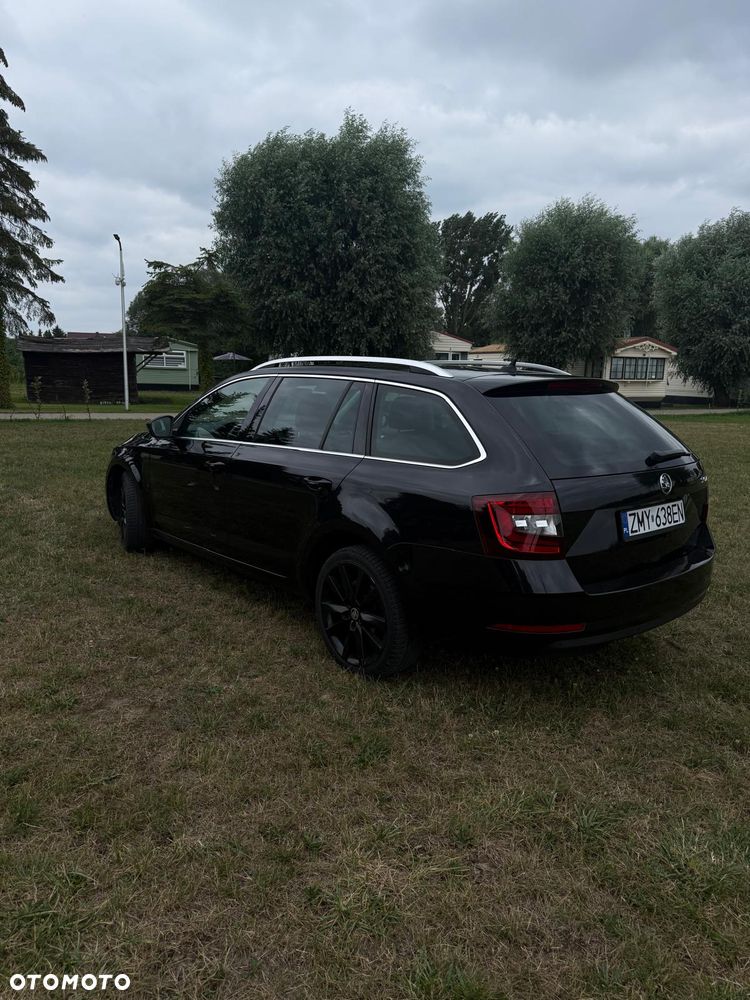 Skoda Octavia 1.6 TDI Style DSG - 10