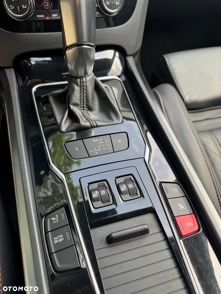 Peugeot 508 2.0 BlueHDi RXH S&S - 12