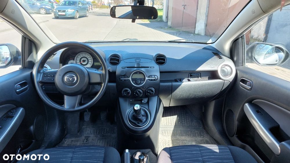 Mazda 2 1.4 DE Core + - 8