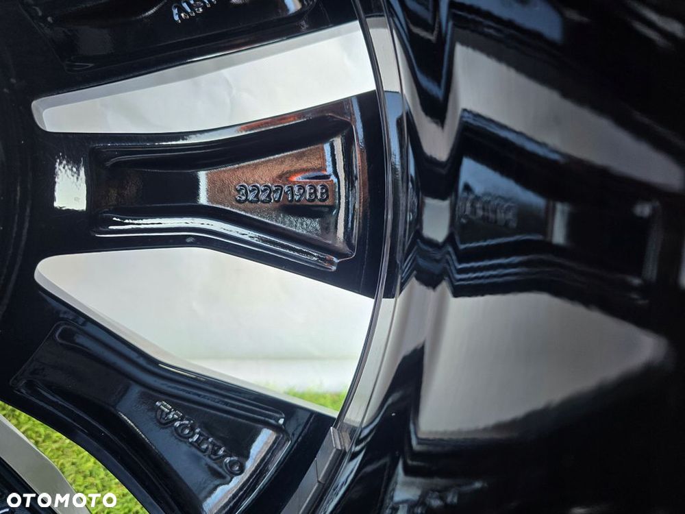 FELGA VOLVO S60 V60 II 8x18 ET42 5x108 32271988 - 7