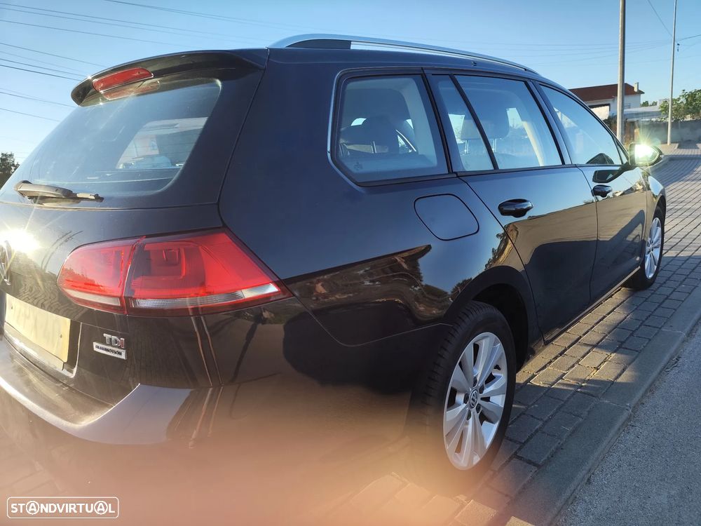 VW Golf Variant 1.6 TDi Confortline - 4