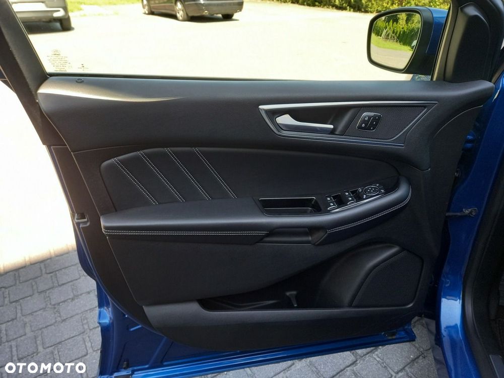 Ford Edge 2.0 TDCi Twin-Turbo 4WD Titanium - 28