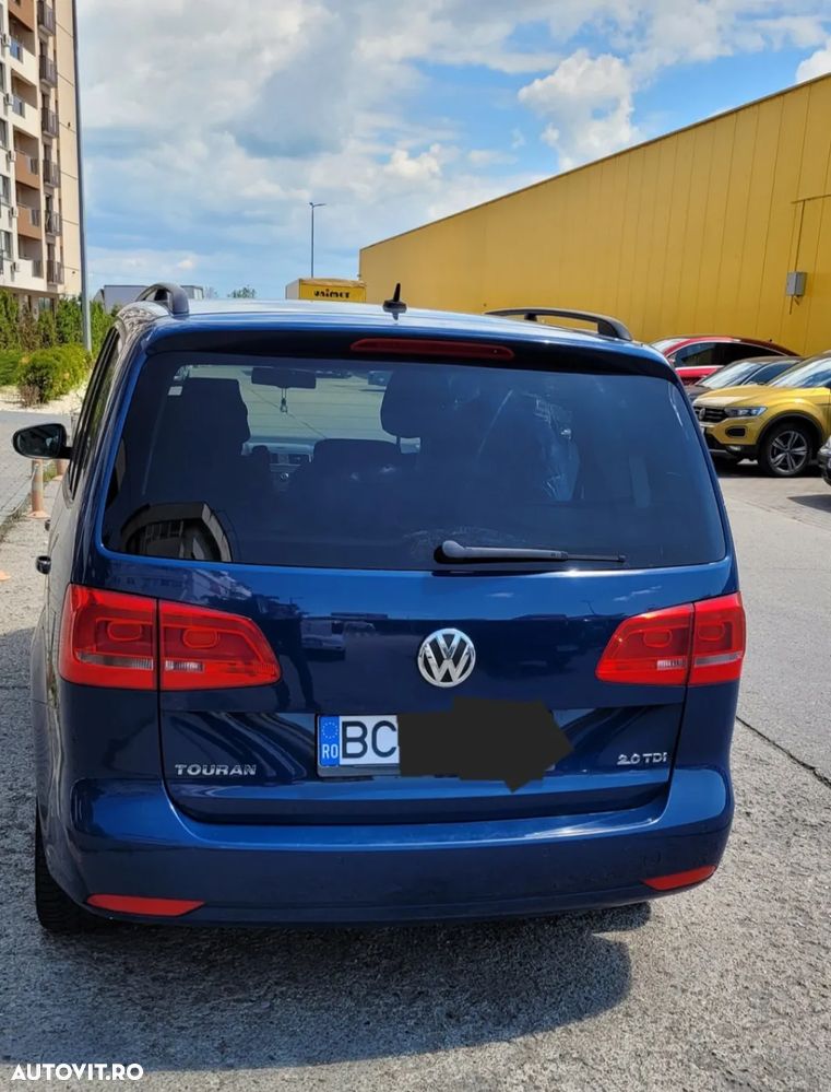 Volkswagen Touran 2.0TDI Highline - 8