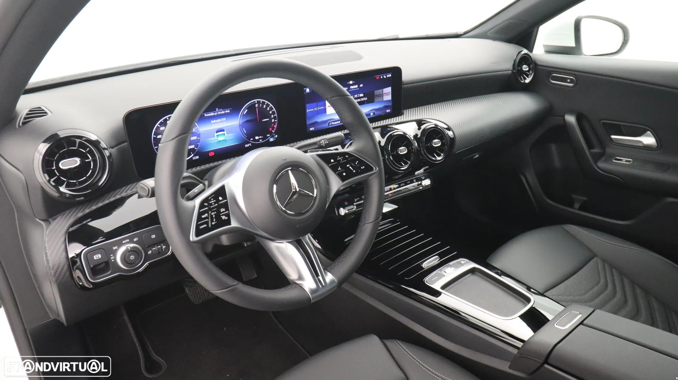 Mercedes-Benz A 250 e - 23