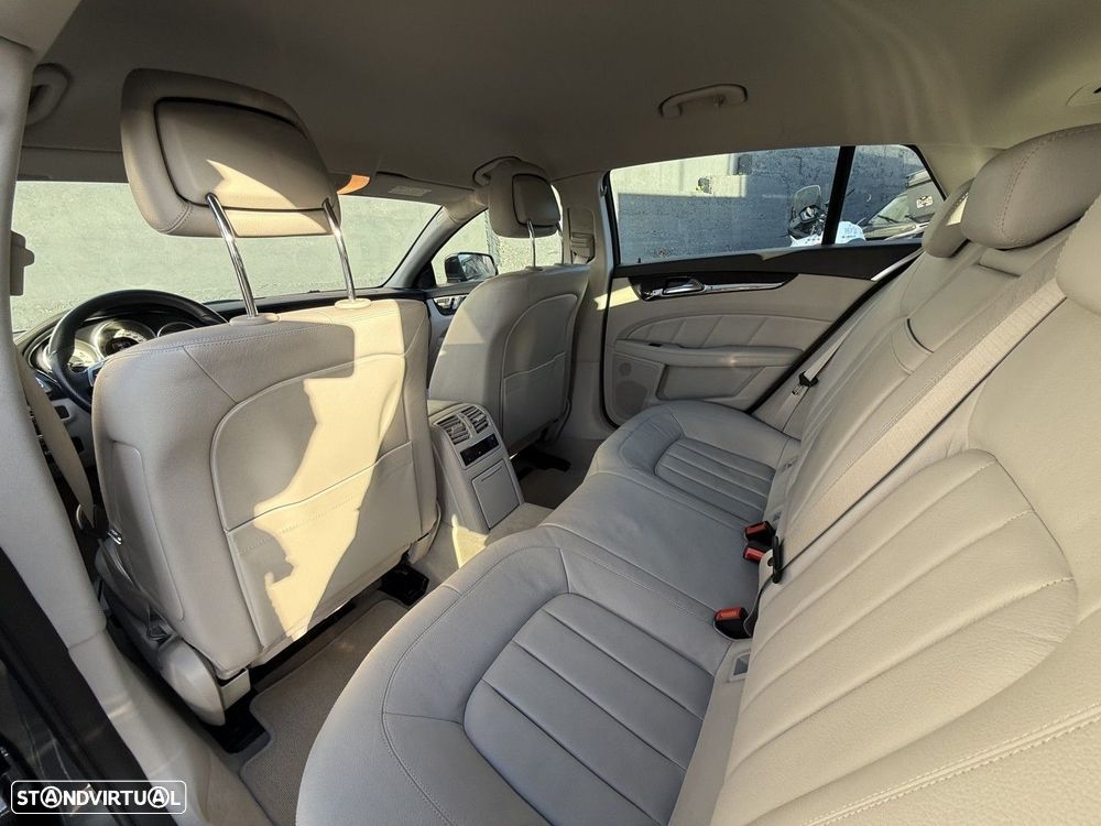 Mercedes-Benz CLS 350 CDi BlueEfficiency Shooting Brake - 11