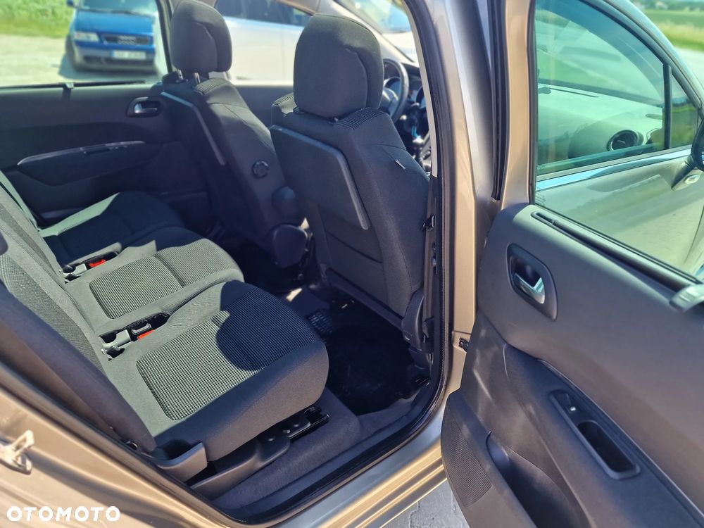 Peugeot 5008 1.6 HDi Premium - 28