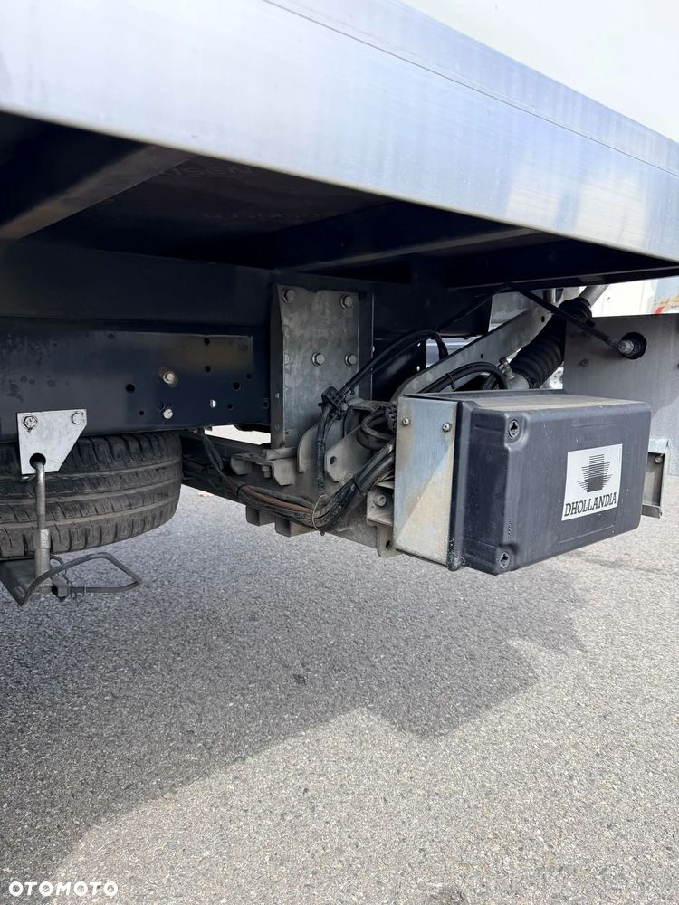 Iveco 72C18 KONTENER WINDA - 23