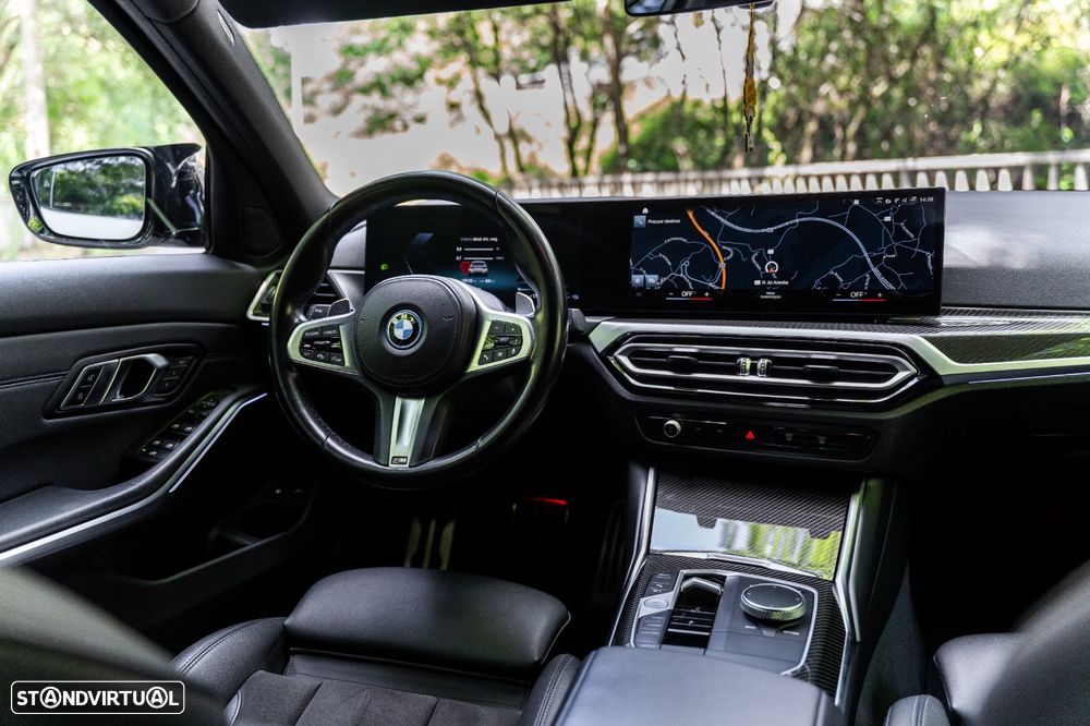 BMW 330 e Pack 50 anos M Auto - 5