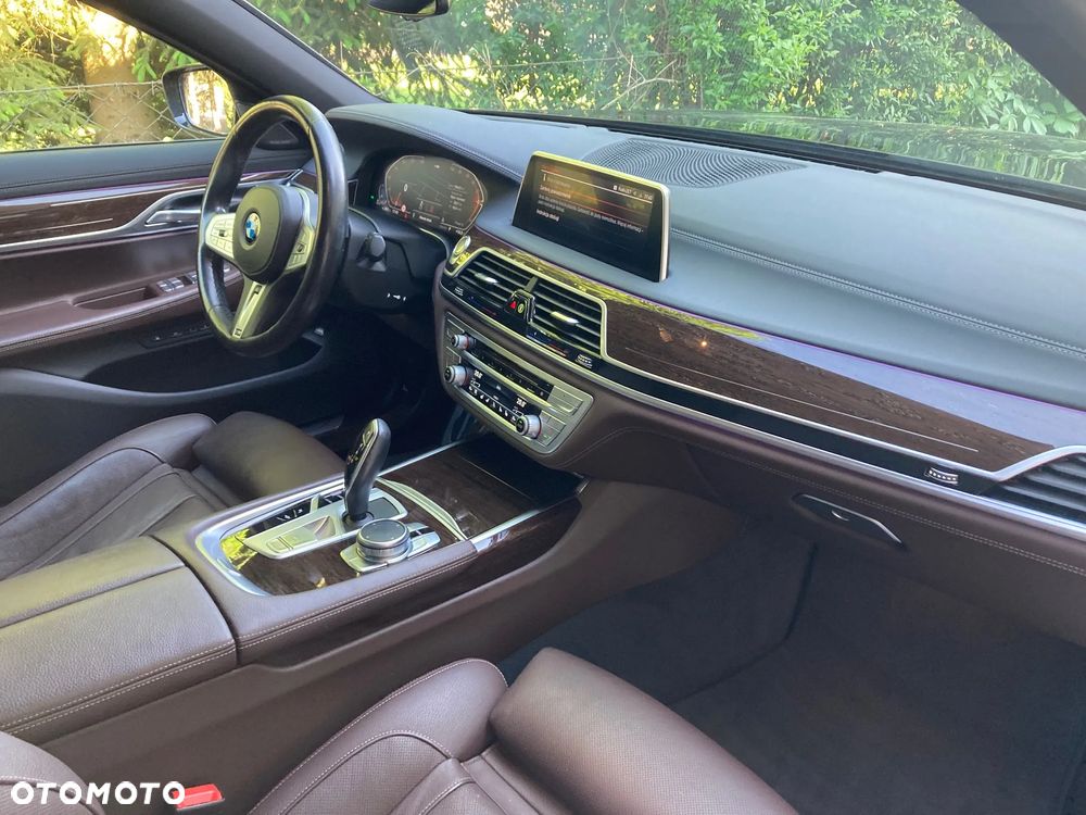 BMW Seria 7 730d xDrive mHEV sport - 15