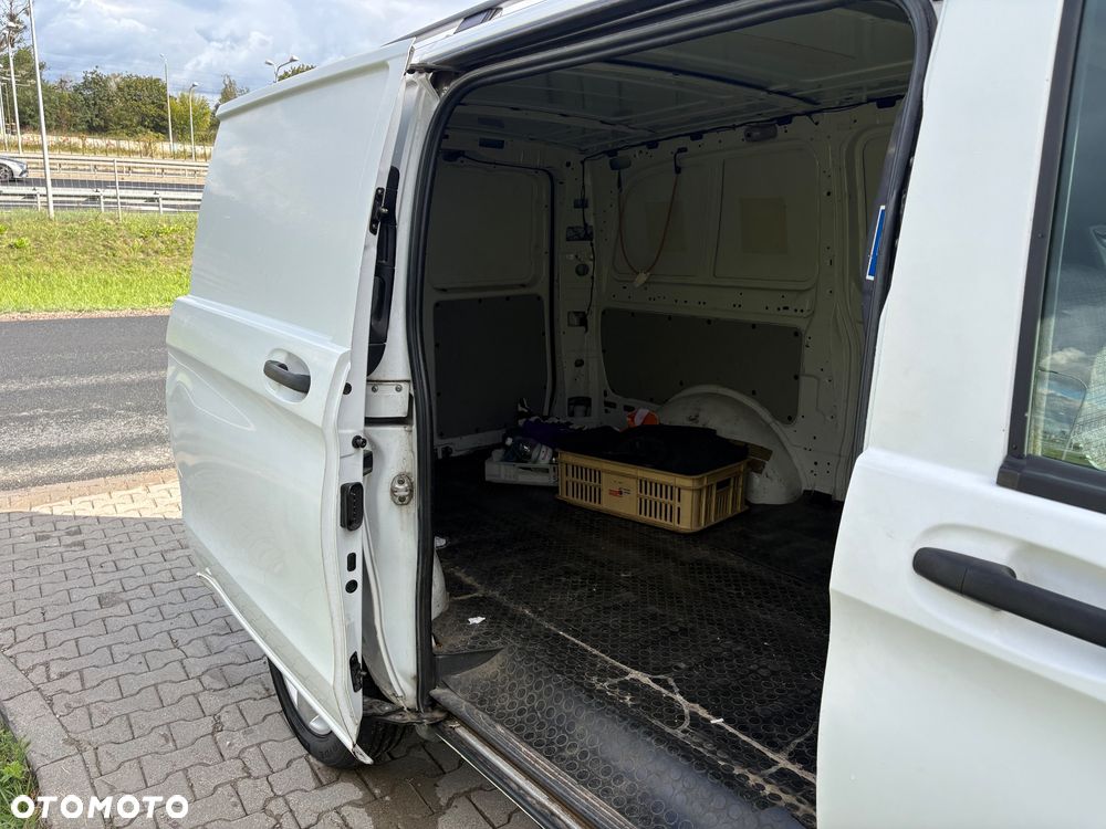 Mercedes-Benz Vito - 24