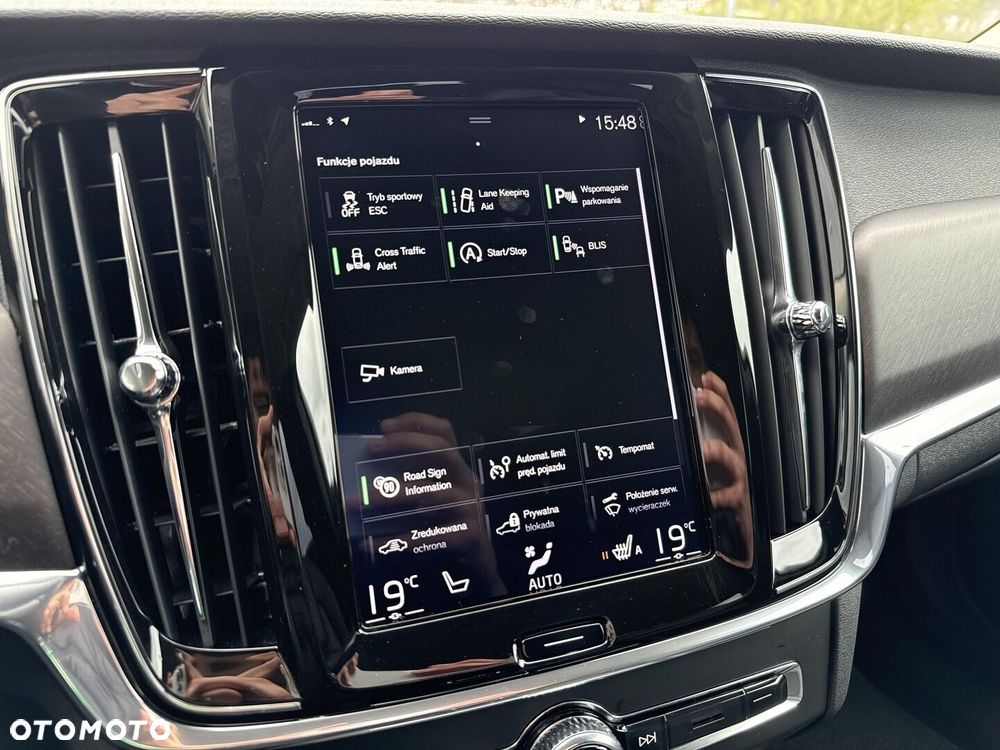 Volvo V90 Cross Country D4 SCR AWD Pro - 23