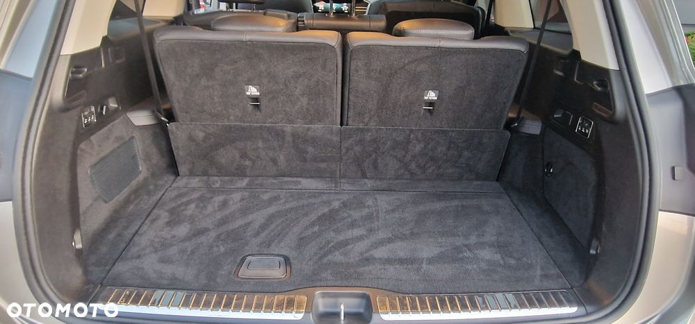 Mercedes-Benz GLS - 16