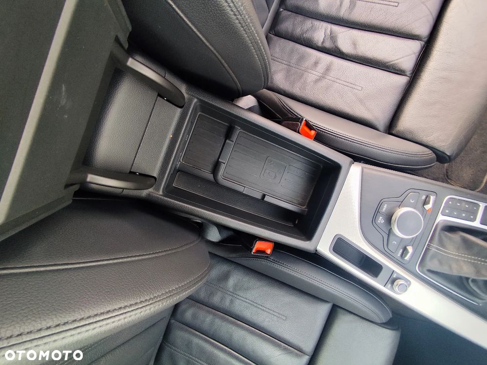 Audi A4 Avant 2.0 TDI - 16