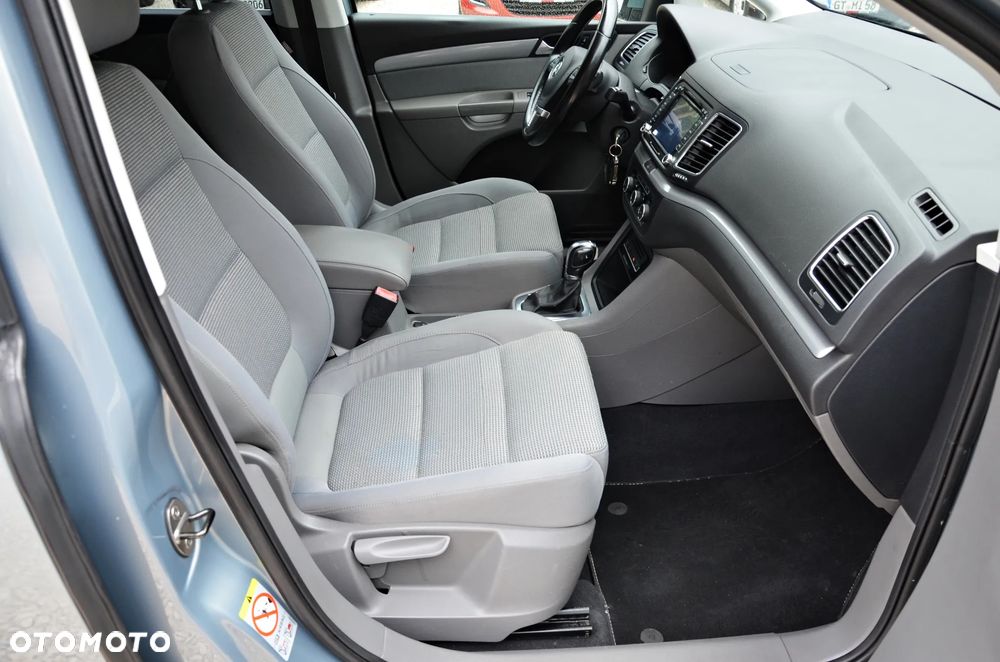 Volkswagen Sharan - 37