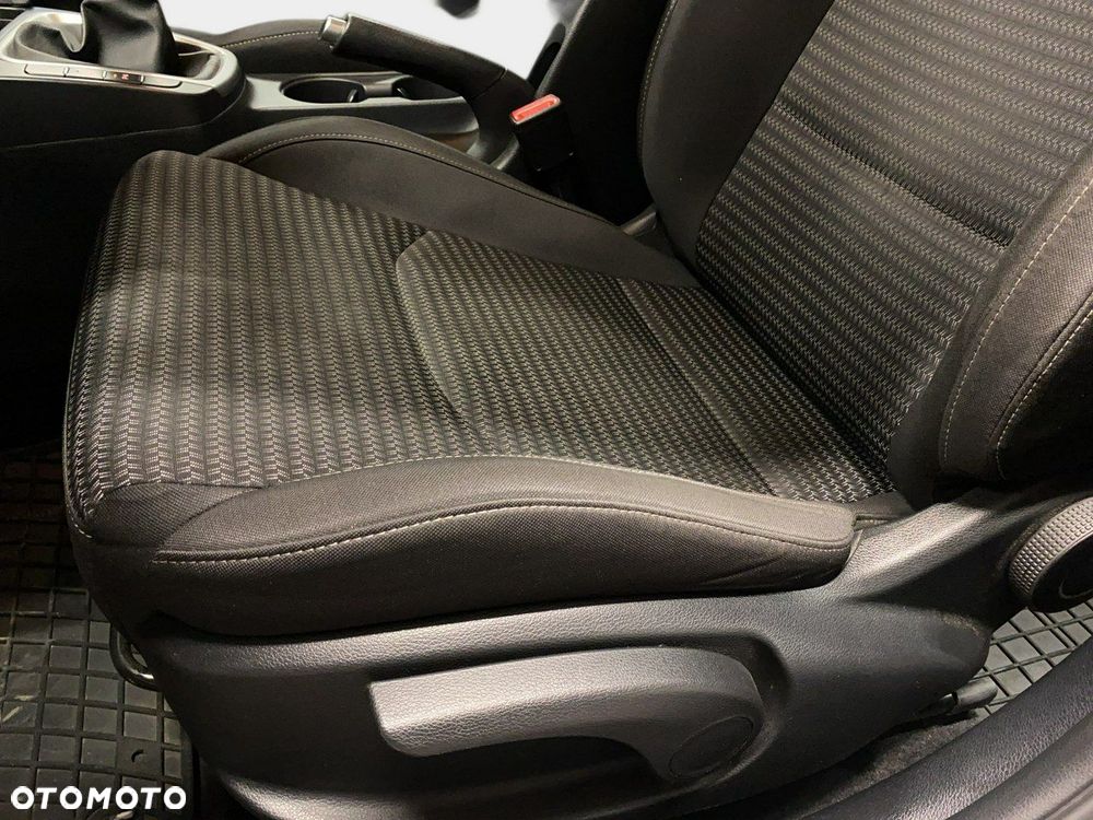 Kia Ceed - 19