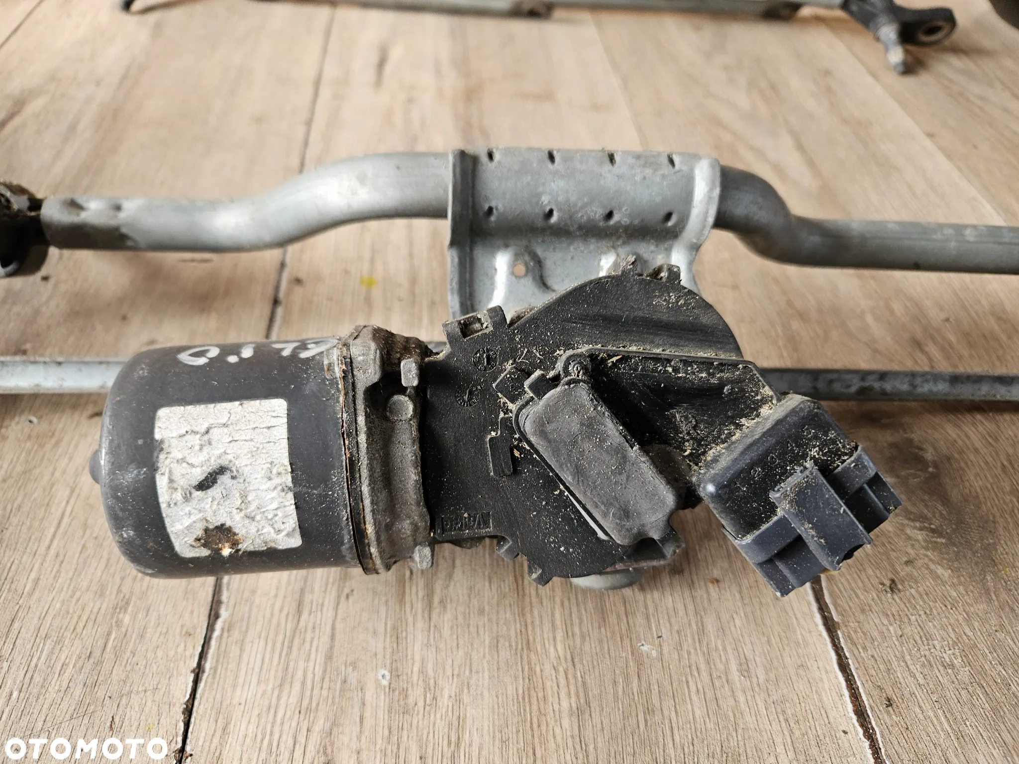 Silniczek mechanizm wycieraczek przód Renault Clio II Lift Valeo - 2