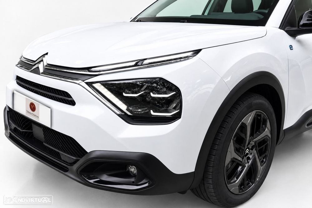 Citroën e-C4 50 kWh Autonomia Conforto Plus - 11