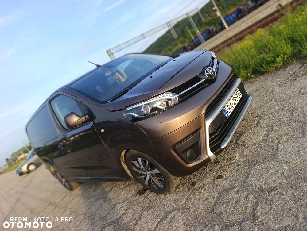 Toyota ProAce D-4D Medium 2,7t Active (bryg.) - 32
