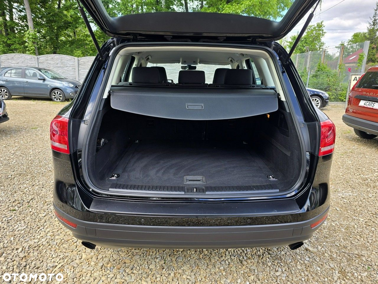 Volkswagen Touareg 3.0 V6 TDI BMT Business Line - 23