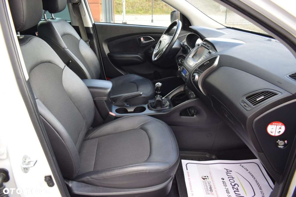 Hyundai ix35 - 25