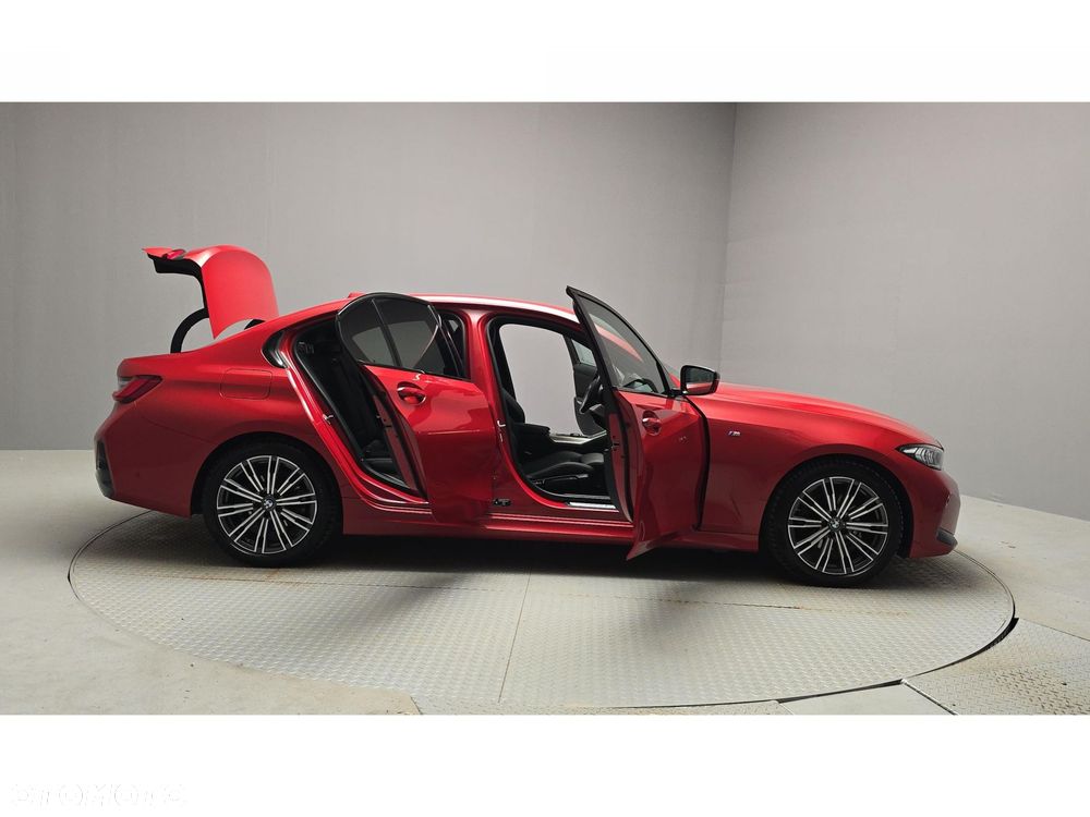 BMW Seria 3 - 13