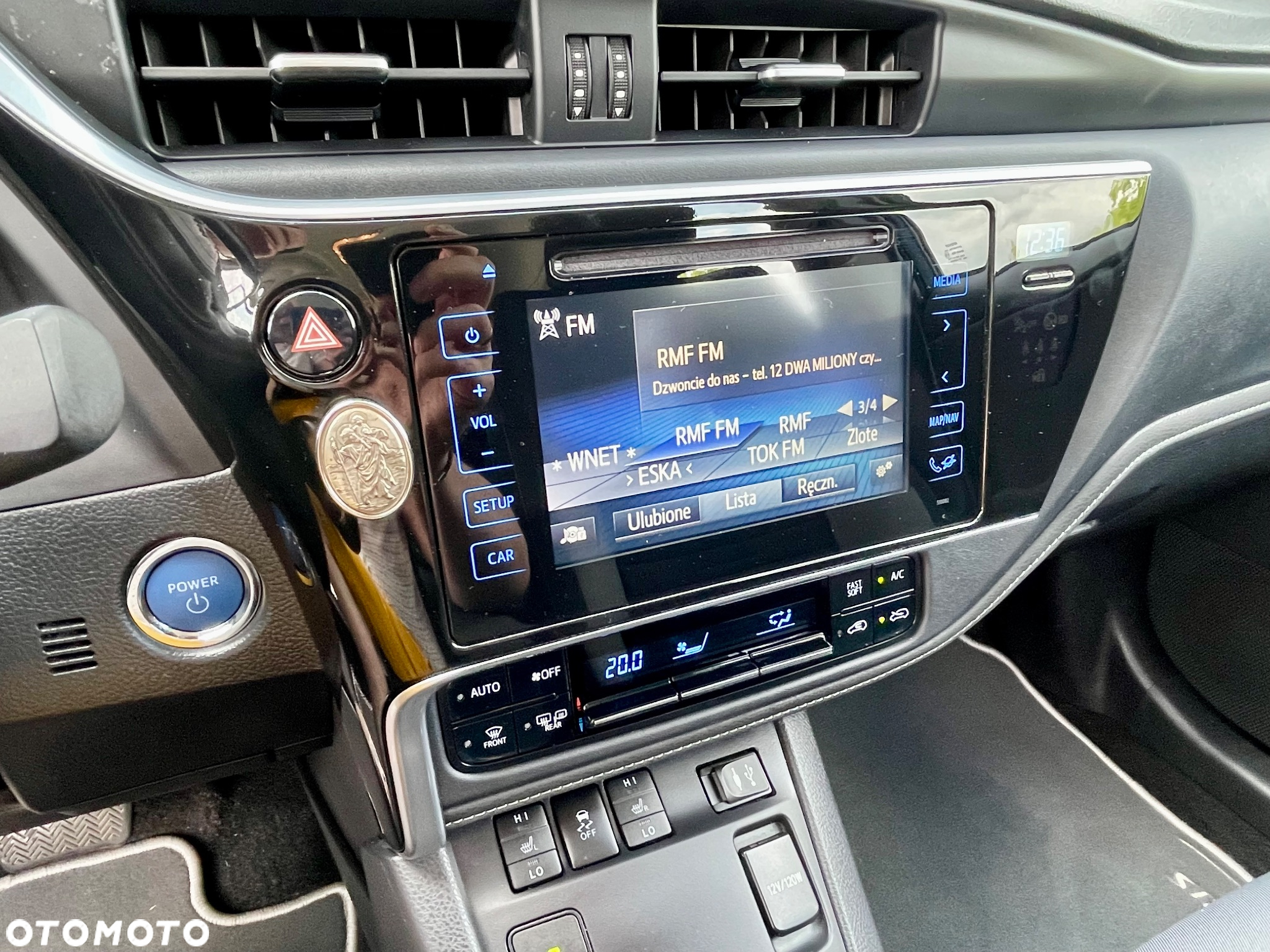 Toyota Auris Hybrid 135 Premium - 16