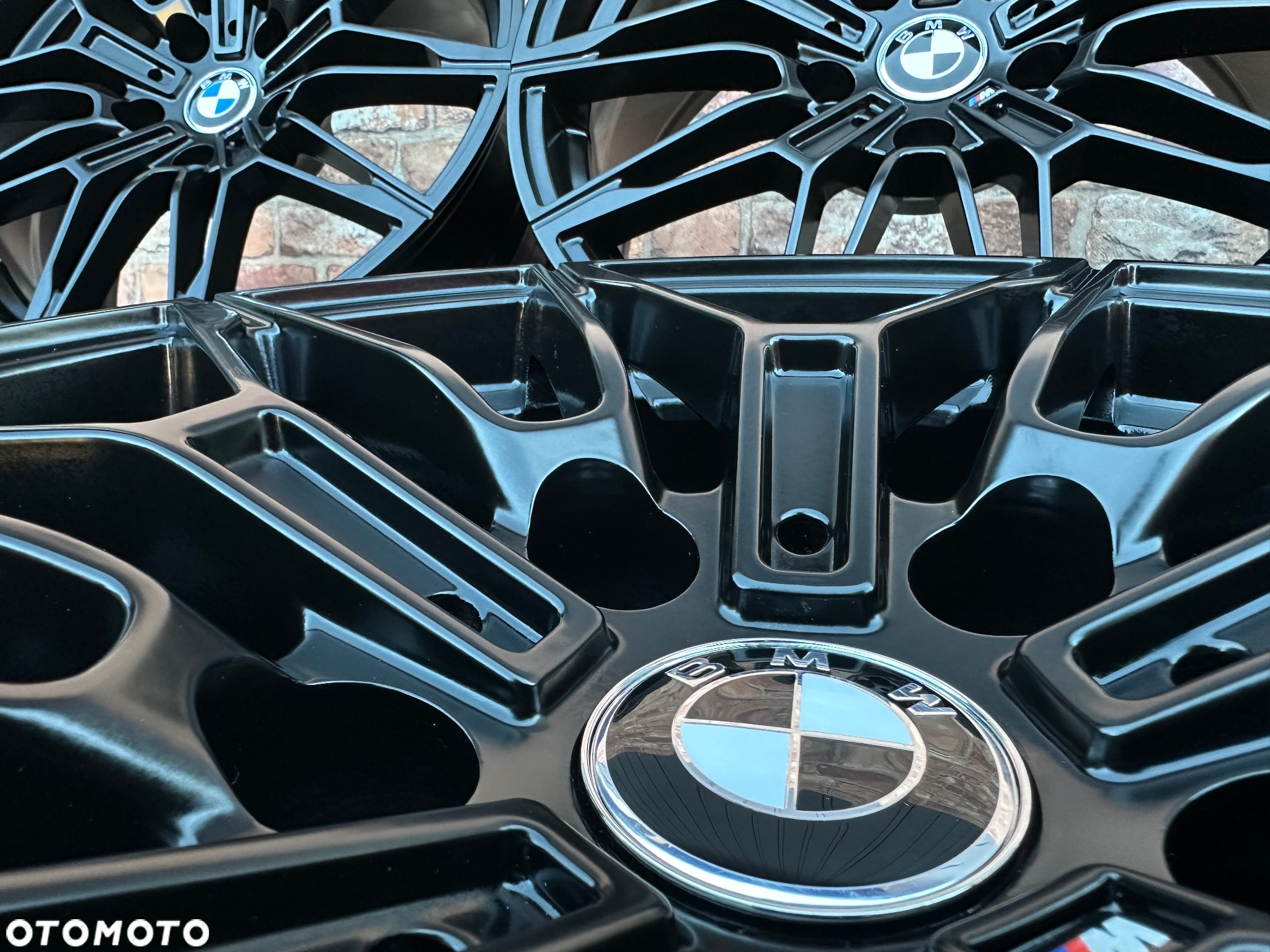 NOWE alufelgi M pakiet 5x112 18 felgi 8j ET35 BMW seria 3 G20 G22 G30 G31 F44 G22 G23 G32 F39 G60 G01 X1 F48 G42 X2 U06 Active Tourer Z4 G29 xDrive Styling 930 czarne Japan Racing Carbonado Rubin - 19