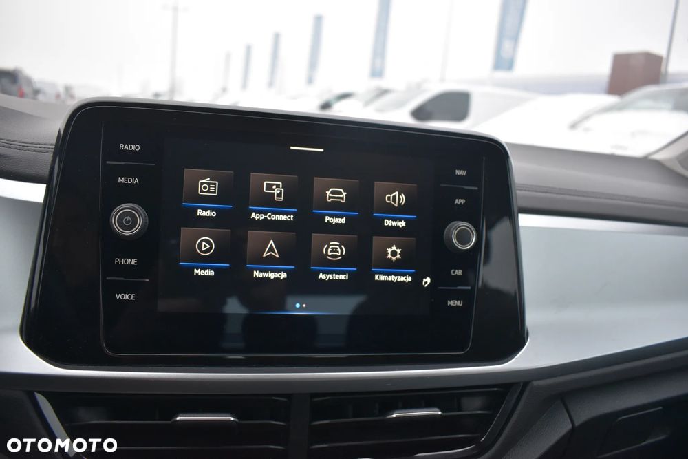 Volkswagen T-Roc 1.5 TSI Life - 26