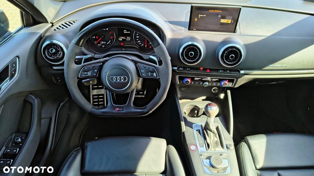 Audi RS3 Sportback - 10