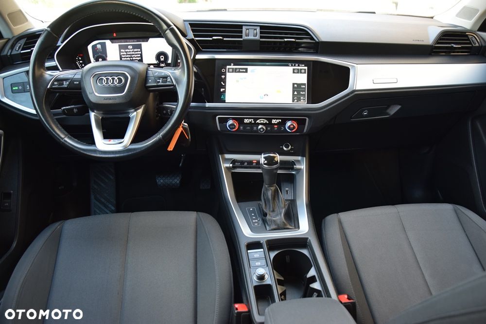 Audi Q3 Sportback - 13