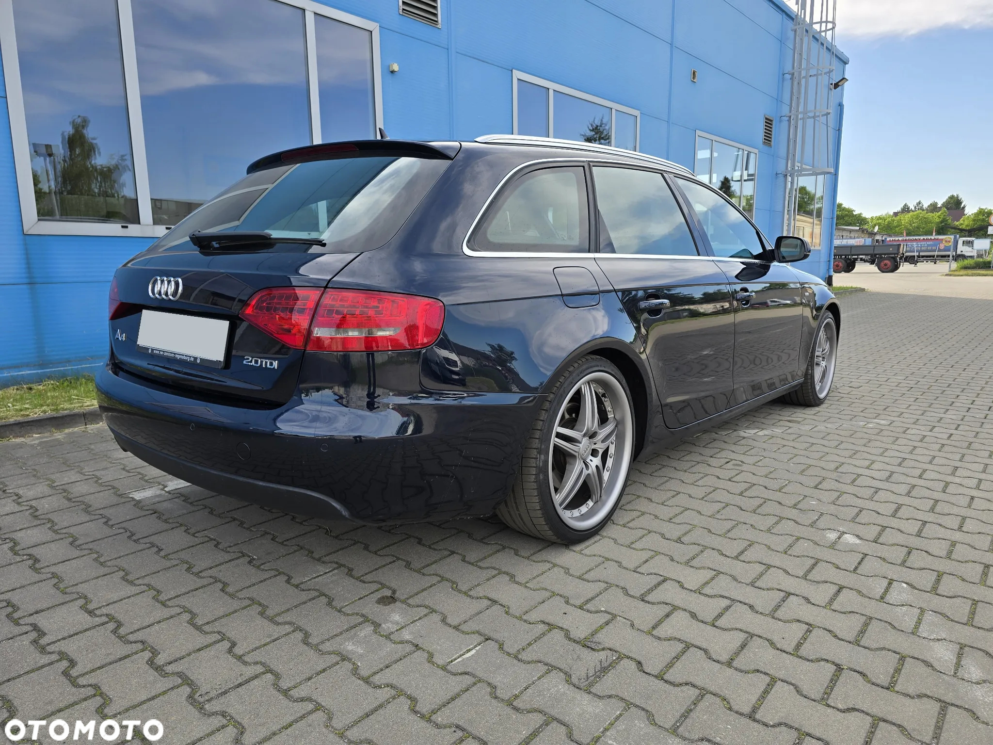 Audi A4 Avant 2.0 TDI DPF quattro S line Sportpaket (plus) - 2