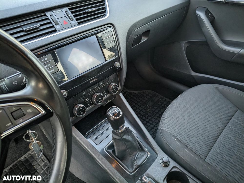 Skoda Octavia 1.6 TDI Style - 15