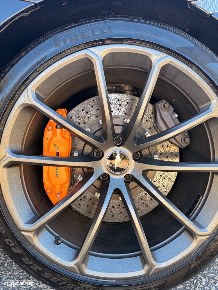 McLaren 570 - 10