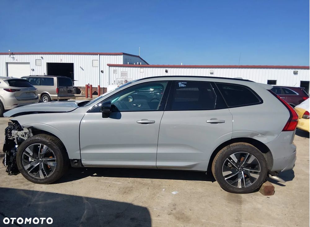Volvo XC 60 B5 B AWD Geartronic Momentum Pro - 5