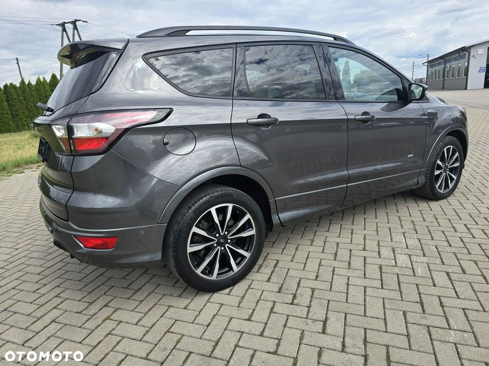 Ford Kuga - 11