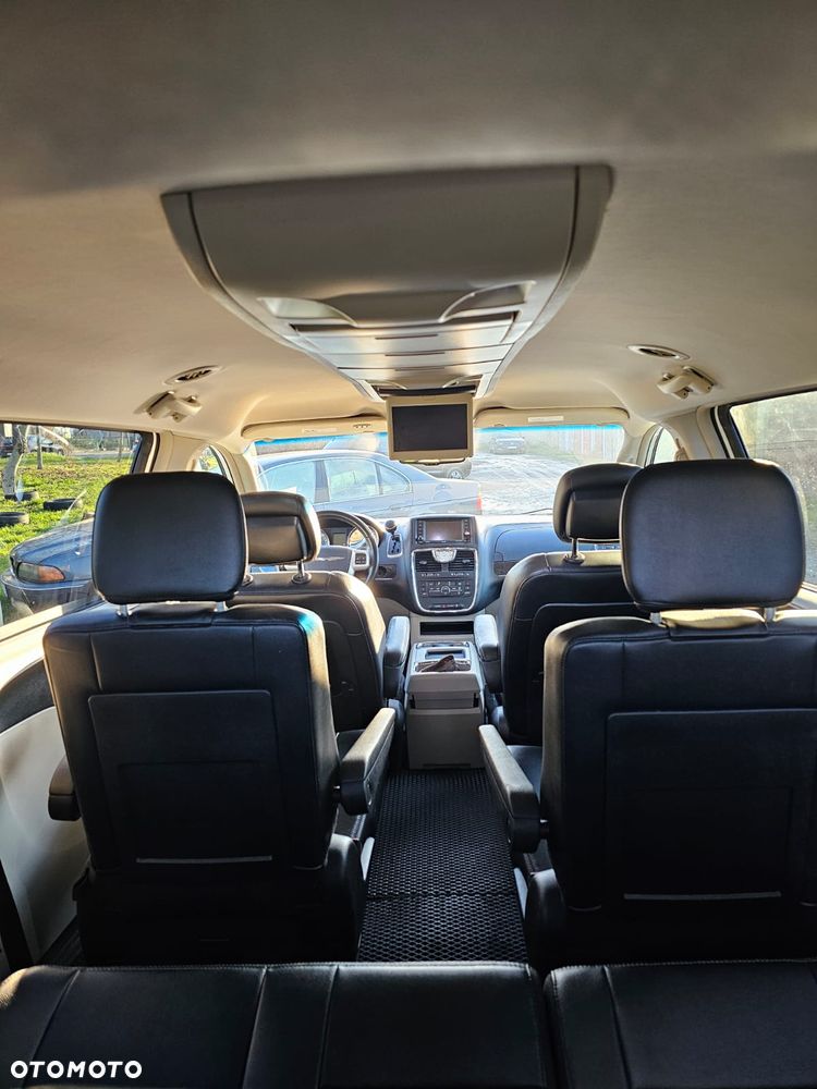 Chrysler Town & Country 3.6 Touring - 9