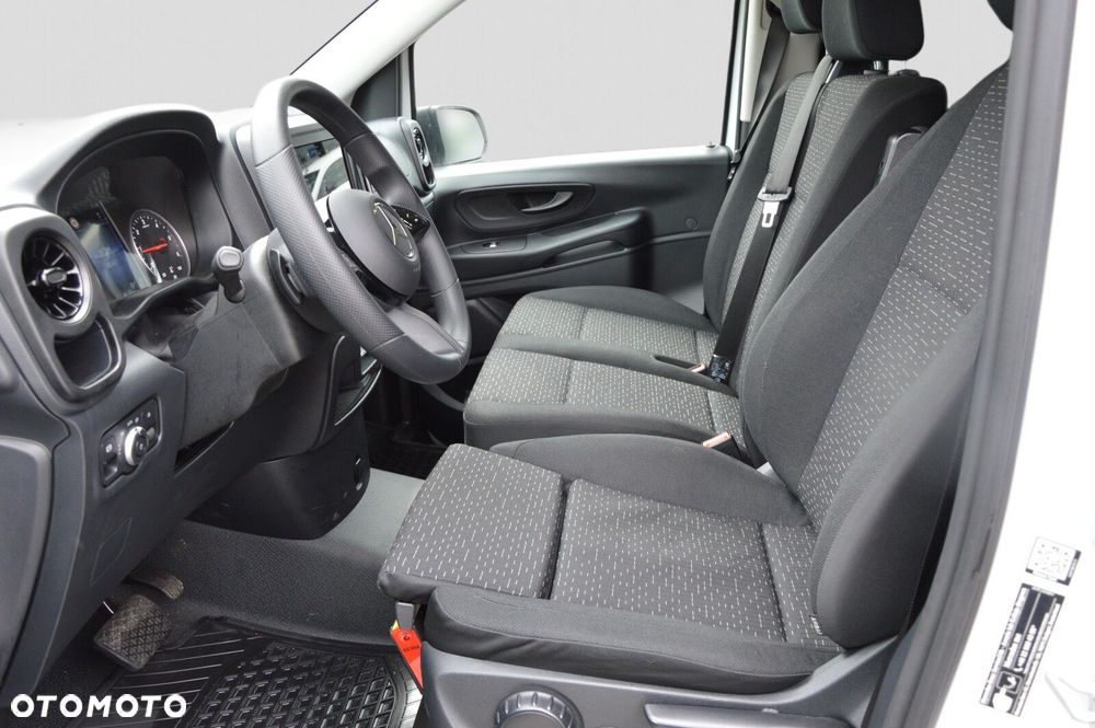 Mercedes-Benz Vito - 12