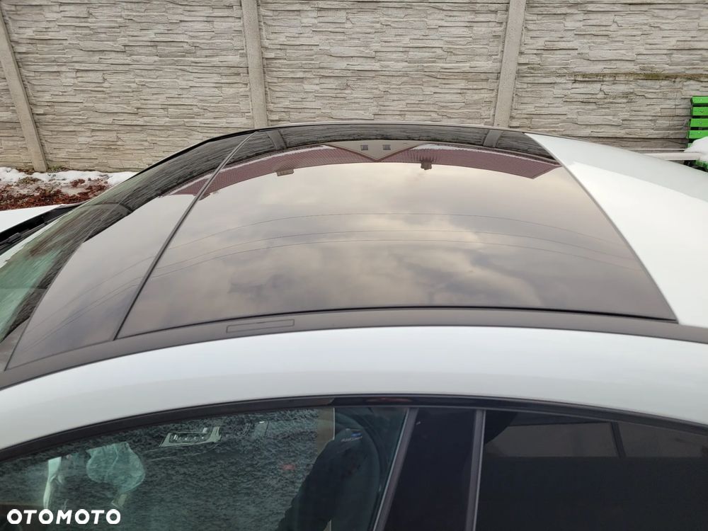 Mercedes-Benz CLA - 14