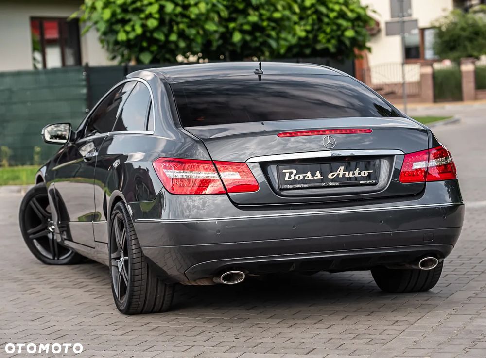 Mercedes-Benz Klasa E 350 CDI DPF Coupe BlueEFFICIENCY 7G-TRONIC Avantgarde - 7