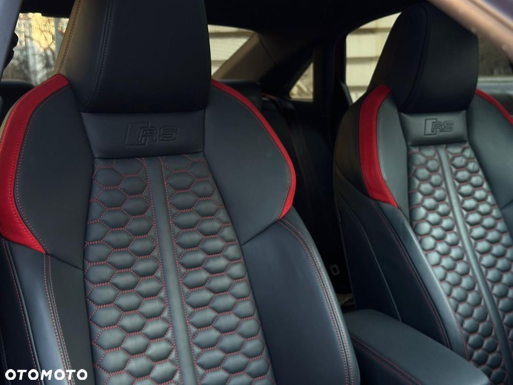 Audi RS3 Limousine - 34