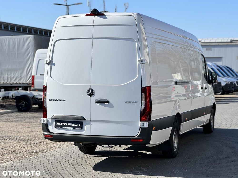 Mercedes-Benz Sprinter - 6