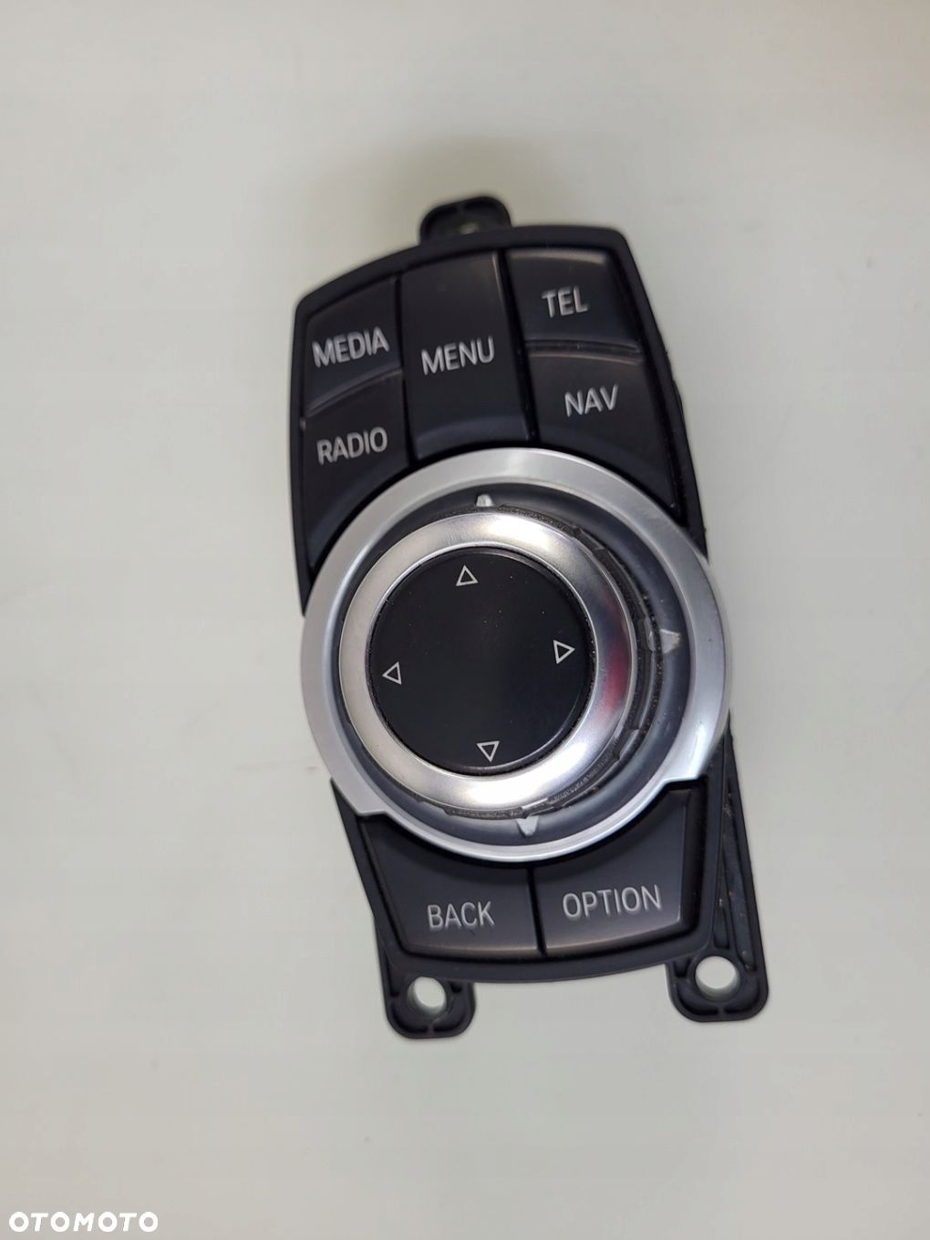 panel sterowania radiem idrive pokrętło przełącznik BMW F45 F46 9286699 - 1