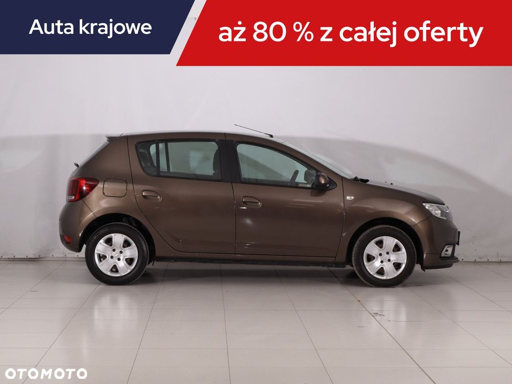 Dacia Sandero - 8