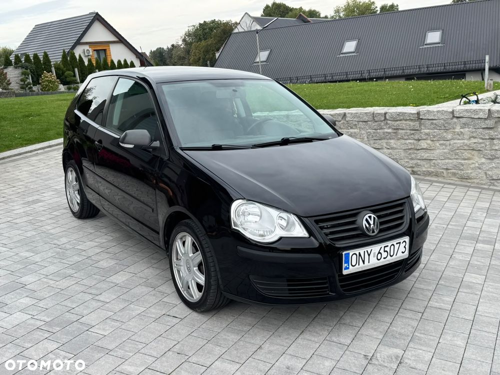 Volkswagen Polo - 1