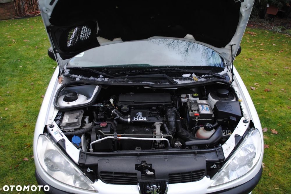 Peugeot 206 - 4