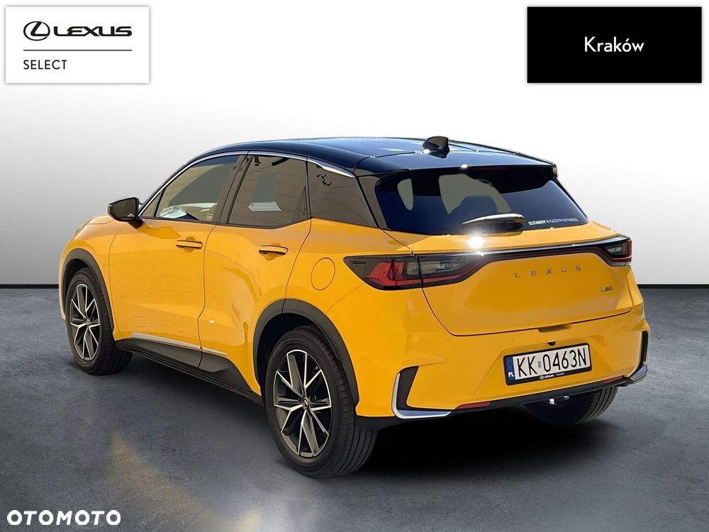 Lexus LBX 1.5 Hybrid Emotion - 3