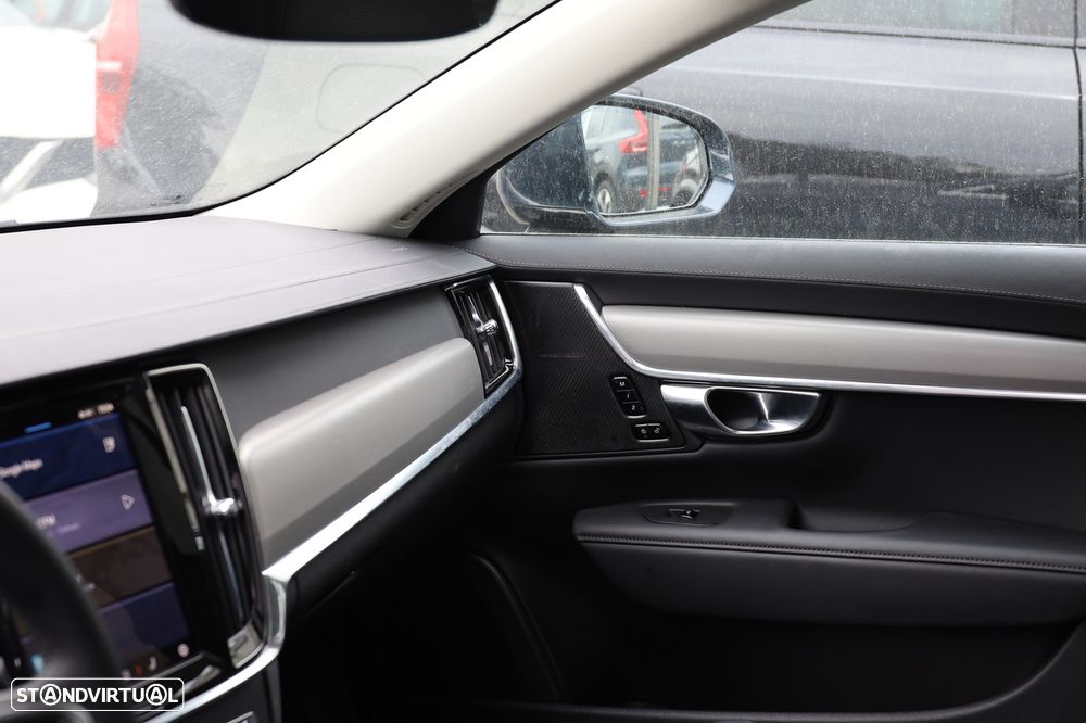 Volvo V90 2.0 T6 PHEV Plus Bright AWD - 11