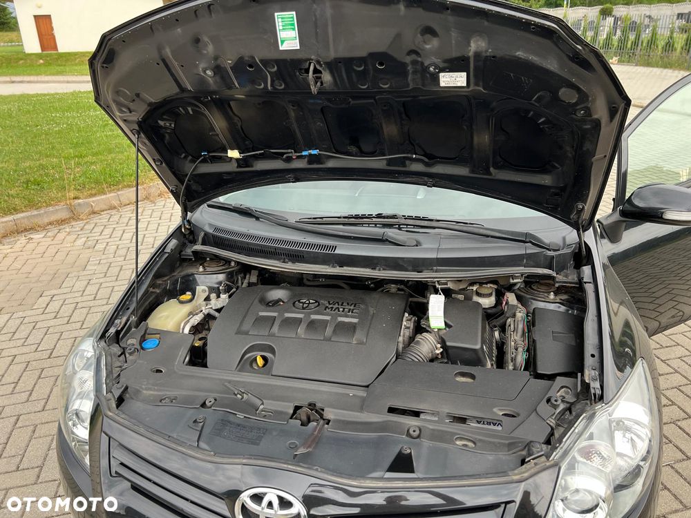 Toyota Auris 1.6 Dynamic - 11